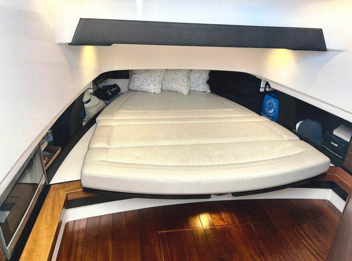 2018 Pursuit S368 Boat For Sale Sydney 11