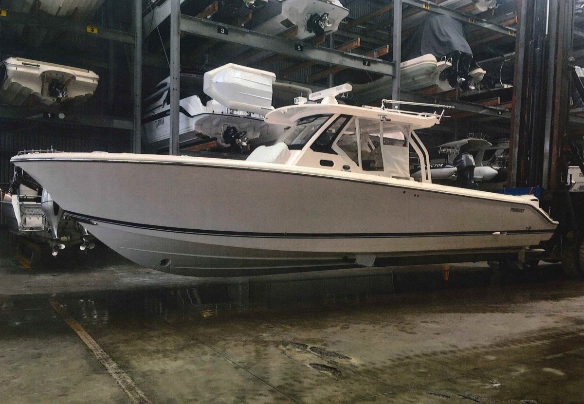2018 Pursuit S368 Boat For Sale Sydney 2