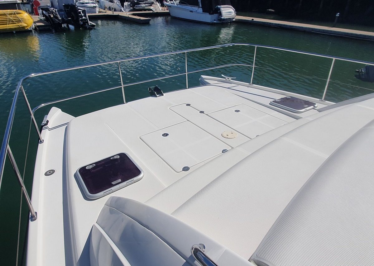 2010 Leopard Catamarans 37 Boats For Sale 32
