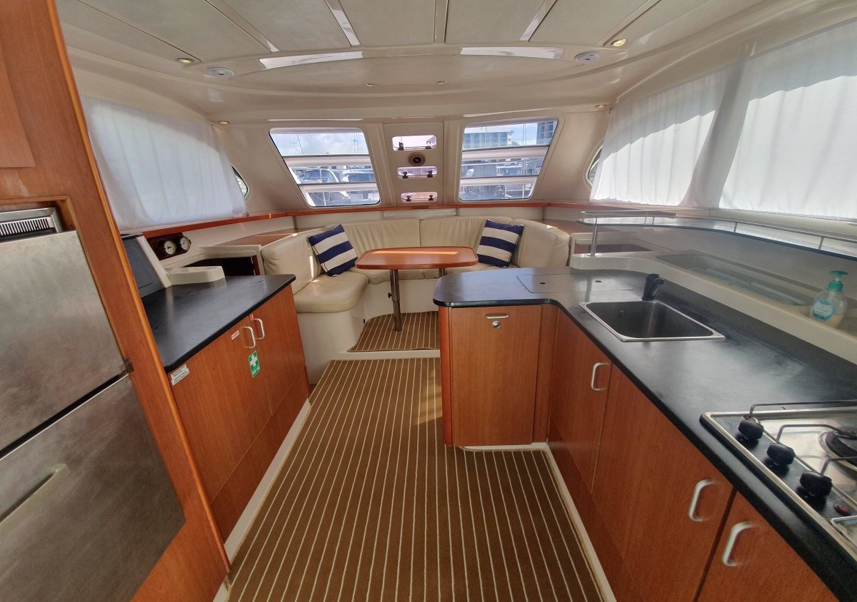 2010 Leopard Catamarans 37 Boats For Sale 4