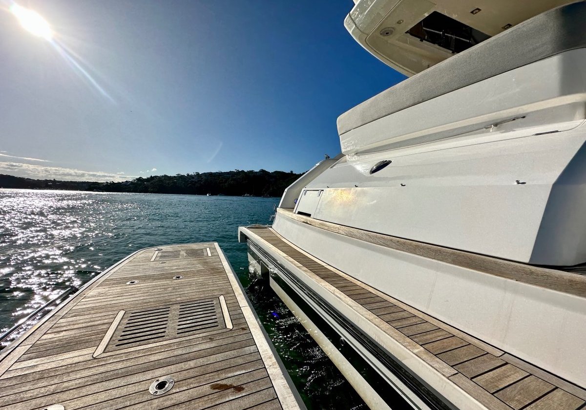 2015 Fairline Squadron 48 Boats For Sale 12