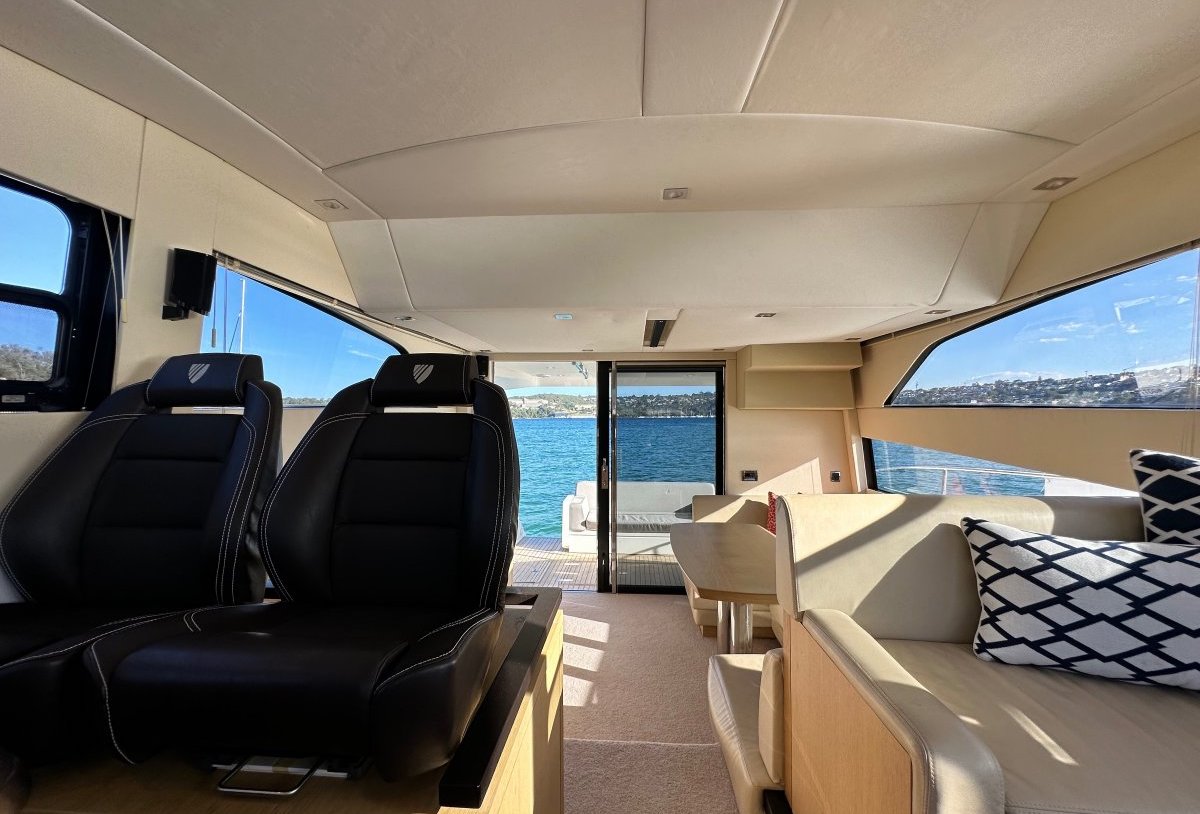 2015 Fairline Squadron 48 Boats For Sale 16