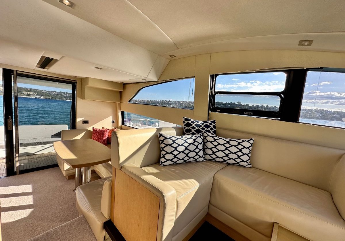 2015 Fairline Squadron 48 Boats For Sale 27