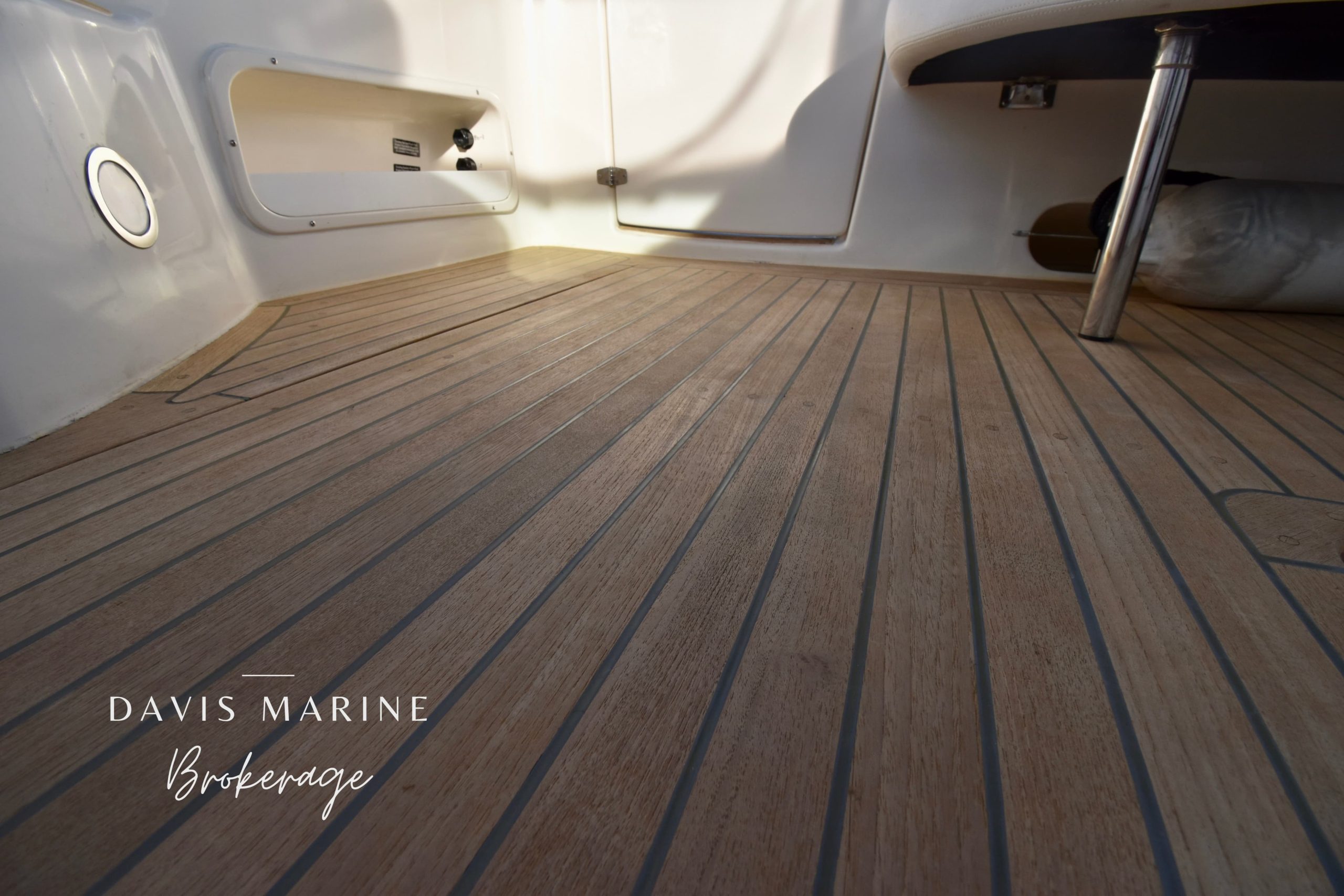 2000 Mustang 3800 First Class Boats For Sale Sydney 17