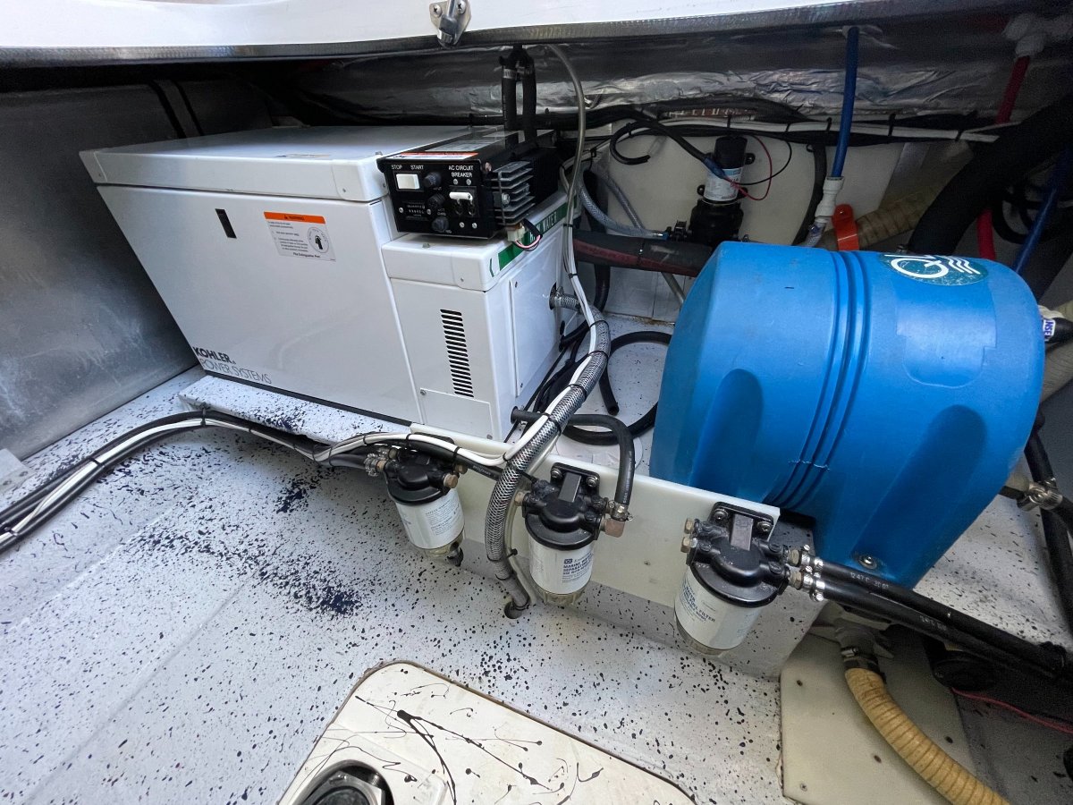 2009 Sunrunner 3700LE Boats For Sale Western Australia 28