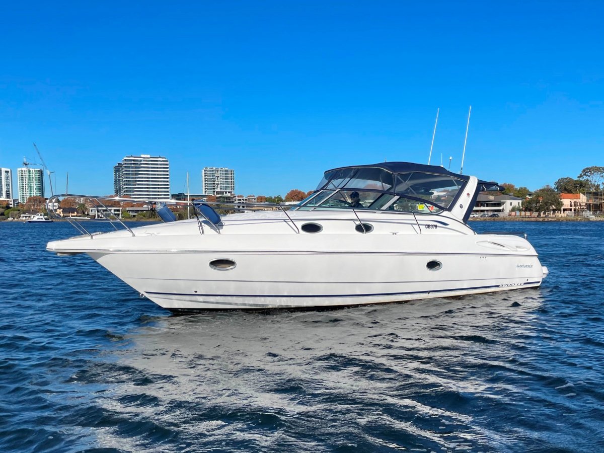 2009 Sunrunner 3700LE Boats For Sale Western Australia 6