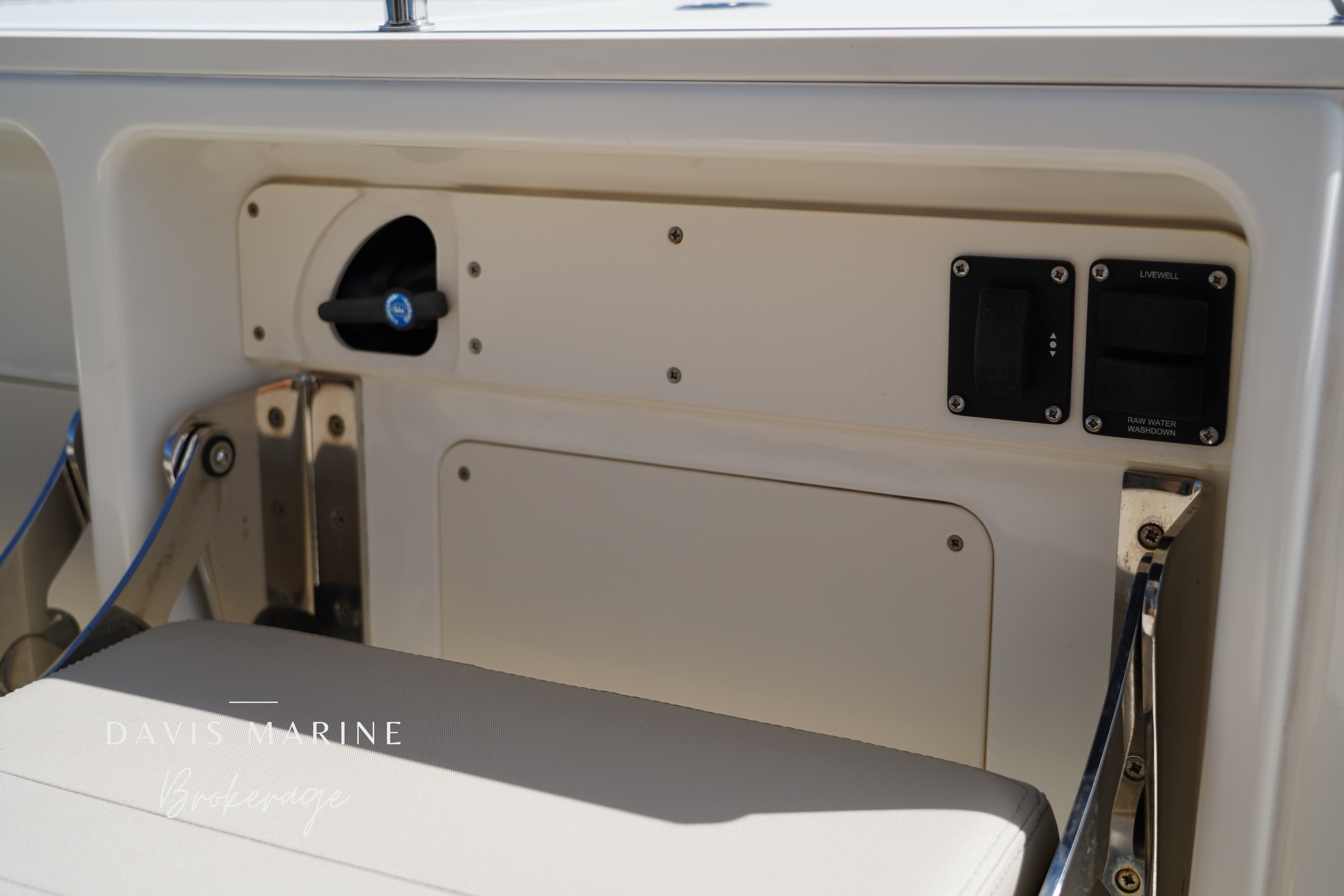 2018 Arvor 905 Sportsfish Boat For Sale in Sydney 57