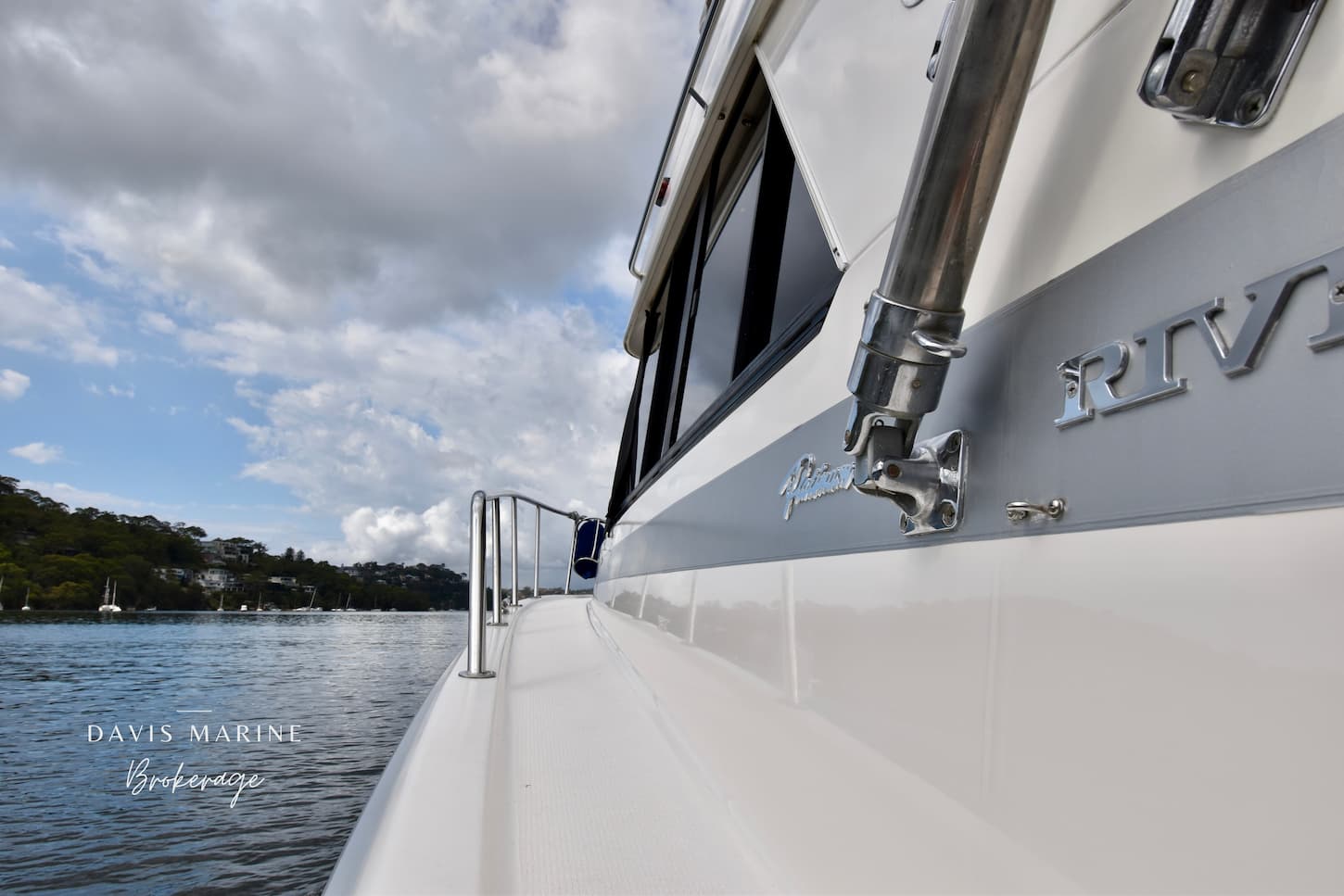 1998 Riviera 34 Platinum Flybridge 2 For Sale Sydney 18
